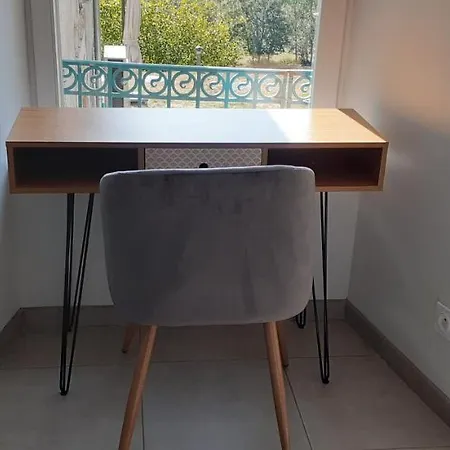 La Maison De Leobin Veranne