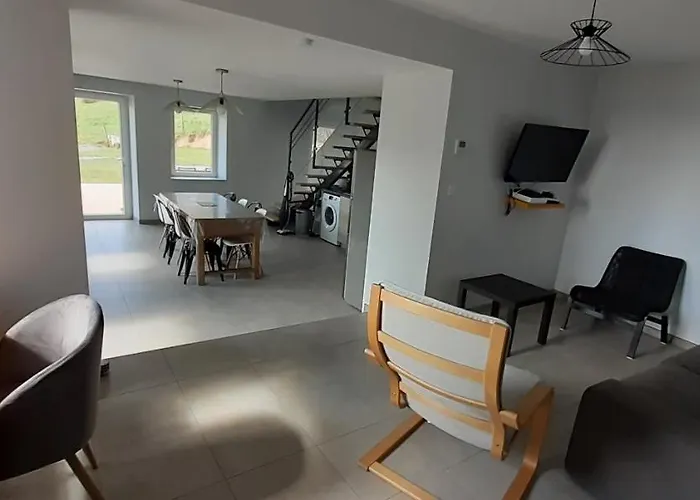La Maison De Léobin Hébergement de vacances Veranne